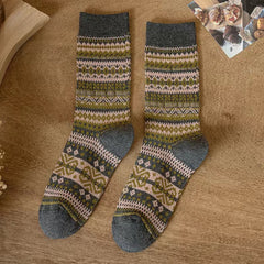 Socofy Vicconfy Mid-calf Socks Vintage Ethnic Striped Cotton Socks