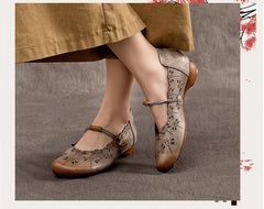 Socofy Handcrafted Leather Round Toe Vintage Low Heel Flats