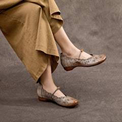 Socofy Handcrafted Leather Round Toe Vintage Low Heel Flats