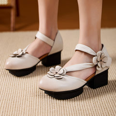 Socofy Handmade Retro Leather Pointed Toe Chunky Heel Sandals