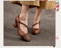 Socofy Handcrafted Retro Leather Pointed Toe Mid Heel Shoes