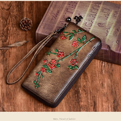Socofy Vintage Women Genuine Leather Wallets Embossed Long Zipper Wallet Ladies Purse Cards Holder
