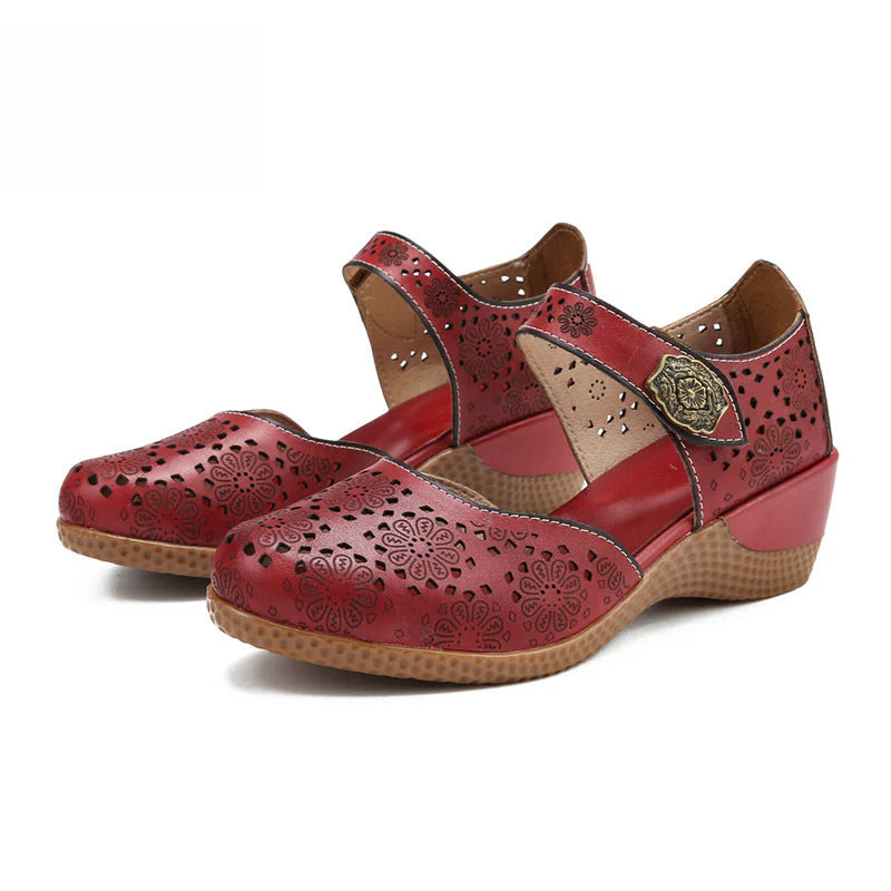 Socofy Genuine leather romantic three-dimensional flowers hollowed out sandals