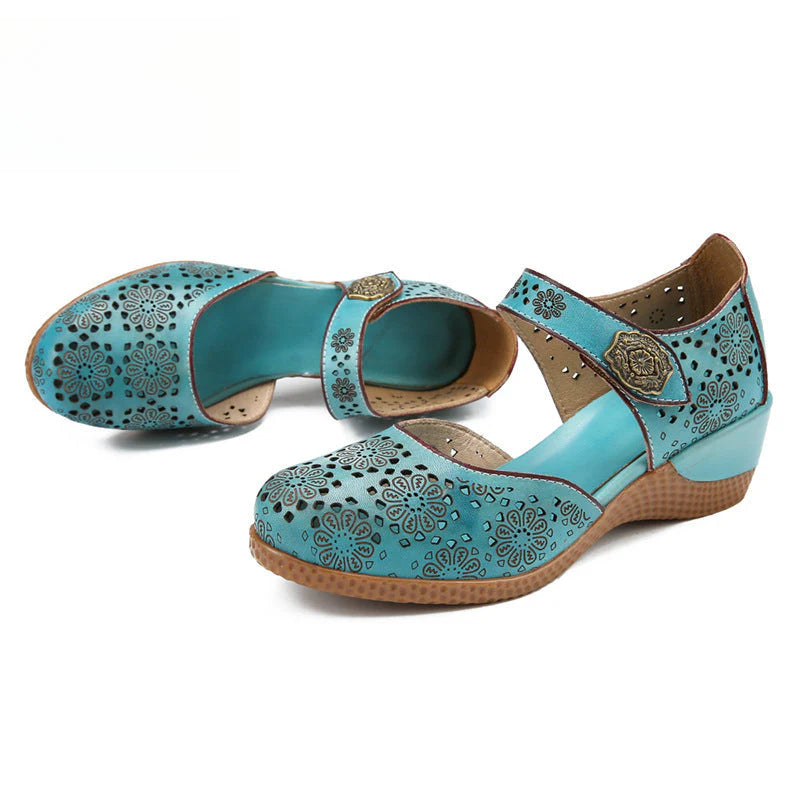 Socofy Genuine leather romantic three-dimensional flowers hollowed out sandals