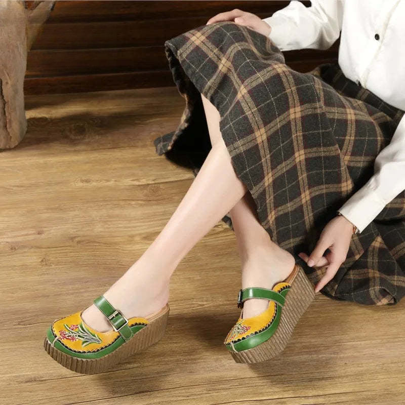 Socofy Ethnic Style Genuine Leather Hand-painted Outside Wedges Slides Retro Platform Slippers