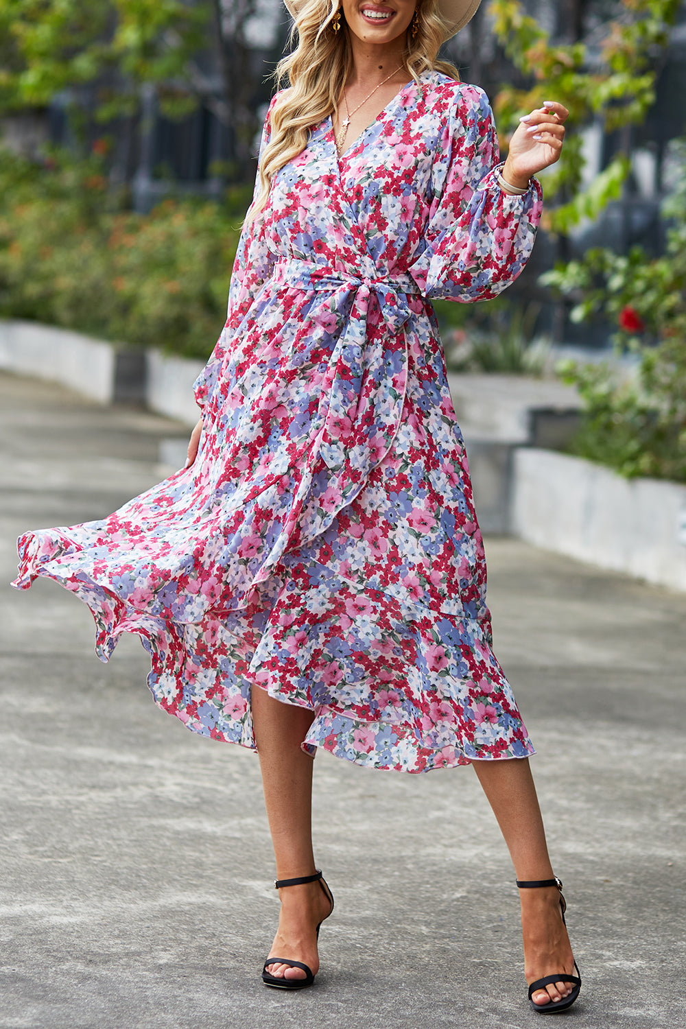 V Neck Ruffle Belted A-Line Flowy Dresses