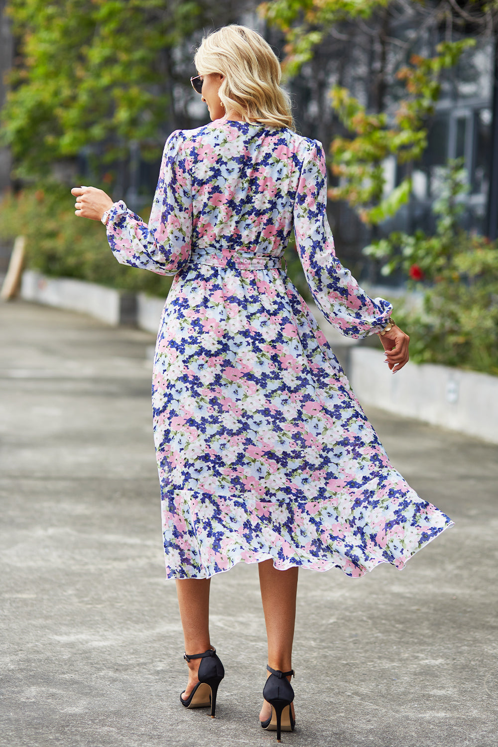 V Neck Ruffle Belted A-Line Flowy Dresses