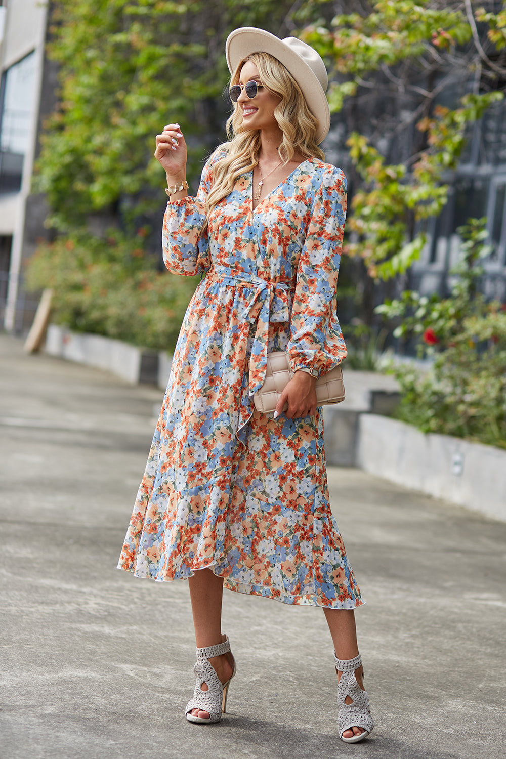 V Neck Ruffle Belted A-Line Flowy Dresses