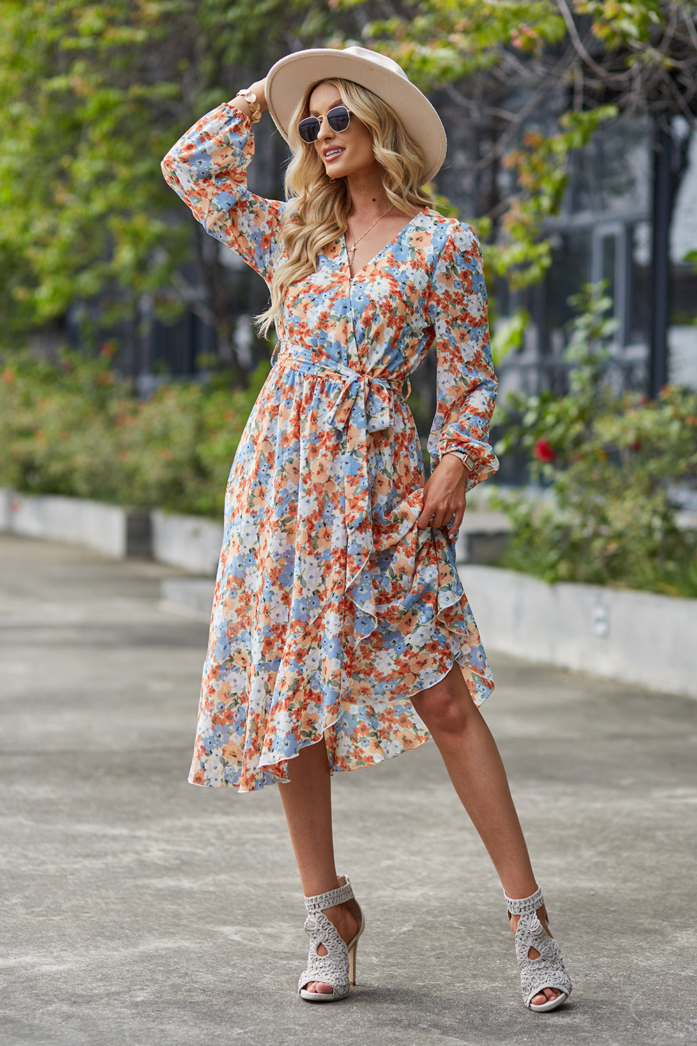 V Neck Ruffle Belted A-Line Flowy Dresses