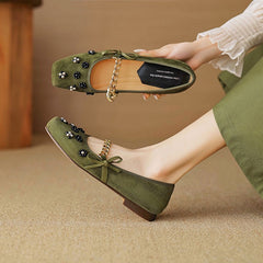 Socofy Chinese Style Square Toe Flower Metal Chain Low Heel Shoes